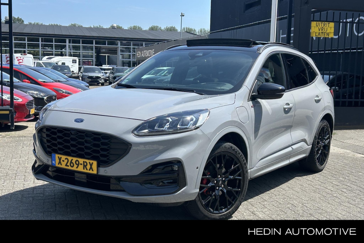 Ford Kuga - 2.5 PHEV Graphite Tech Edition | Panoramadak | Black Pack | Trekhaak wegklapbaar | NL auto - AutoWereld.nl