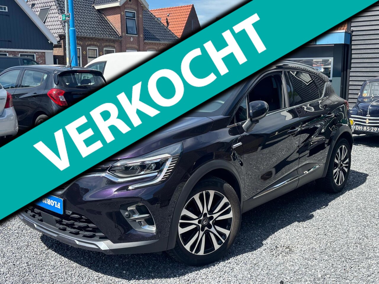 Renault Captur - 1.3 TCe 130 Initiale Paris |Leder|Trekhaak|Adap. Cruise|Carplay|Rijklaar!| - AutoWereld.nl