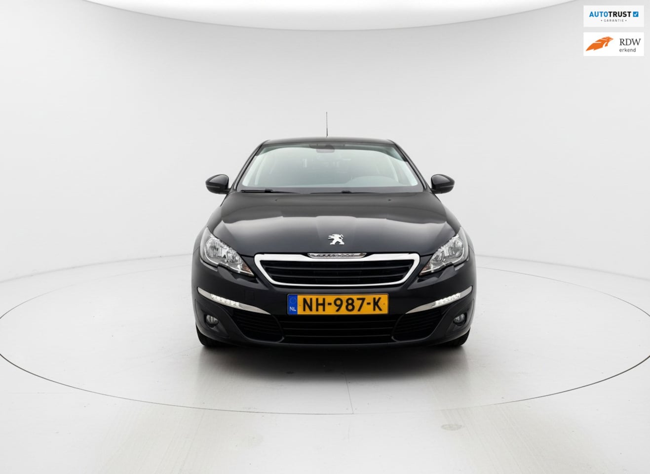 Peugeot 308 - 1.2 PureTech Allure TREKHAAK GEHELE ONDERHOUDS HISTORIE AANWEZIG - AutoWereld.nl