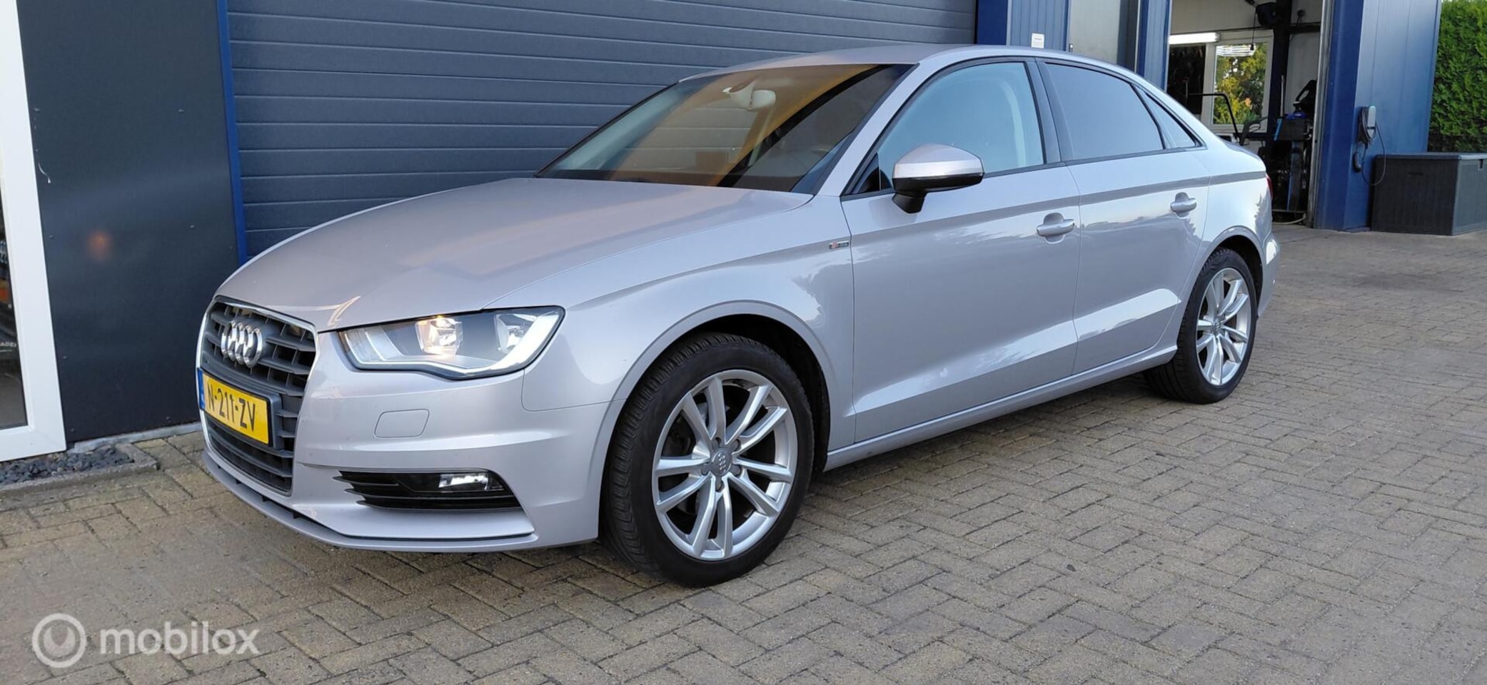 Audi A3 Limousine - 1.4 TFSI Ambition 1.4 TFSI Ambition - AutoWereld.nl