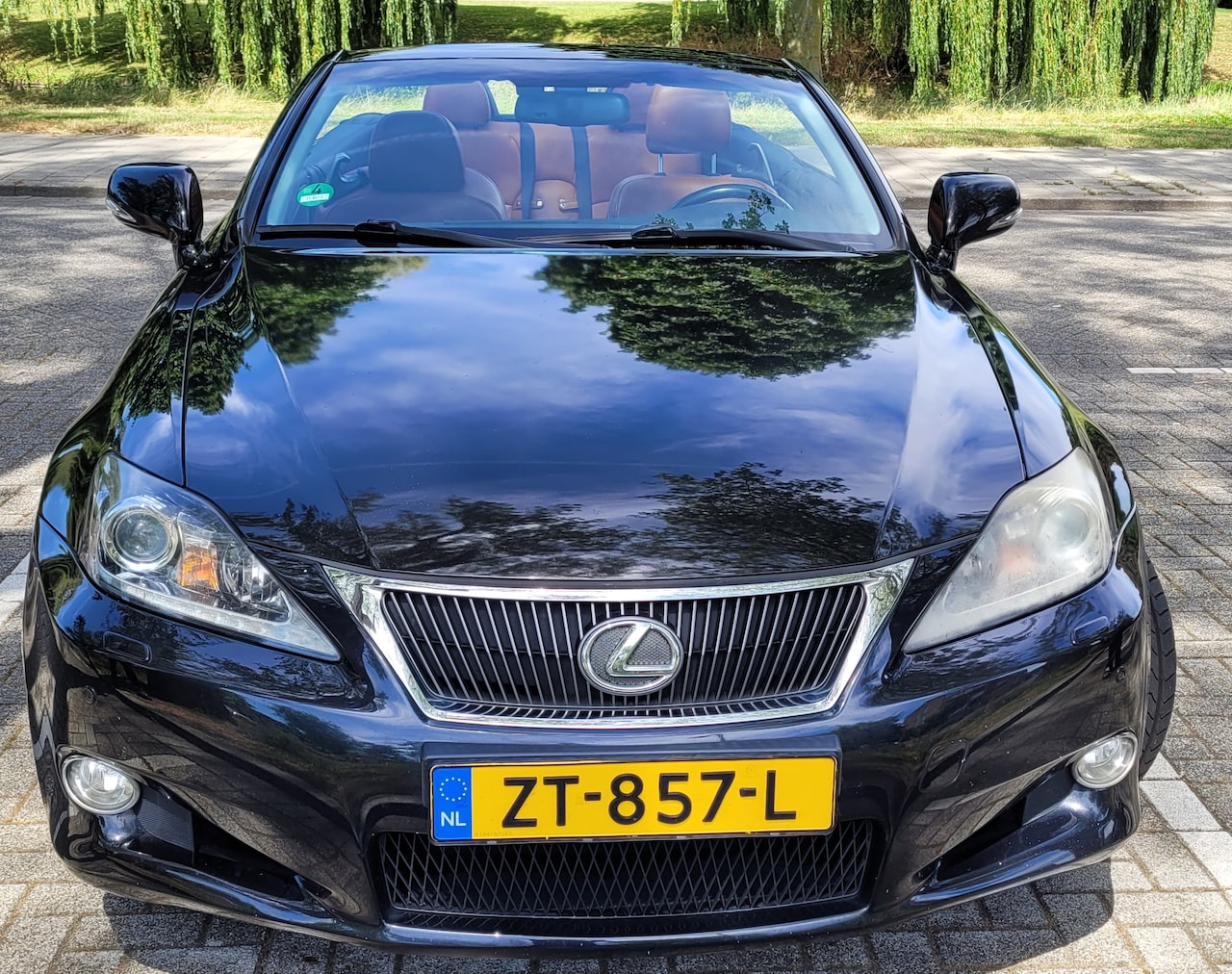 Lexus IS Cabriolet - 250C Luxury - AutoWereld.nl