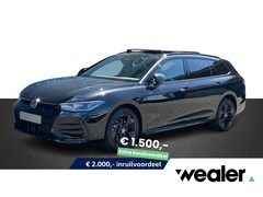Volkswagen Passat Variant - R-Line Edition 1.5 eHybrid 150 kW / 204 PK DSG | Black Style | Assistance Plus pakket | Tr