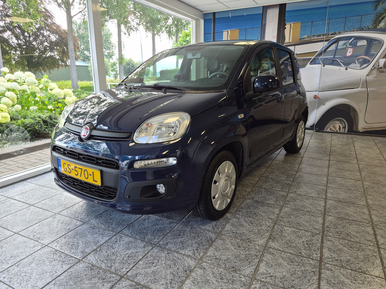 Fiat Panda - 1.2 Lounge 1.2 69pk Lounge - AutoWereld.nl