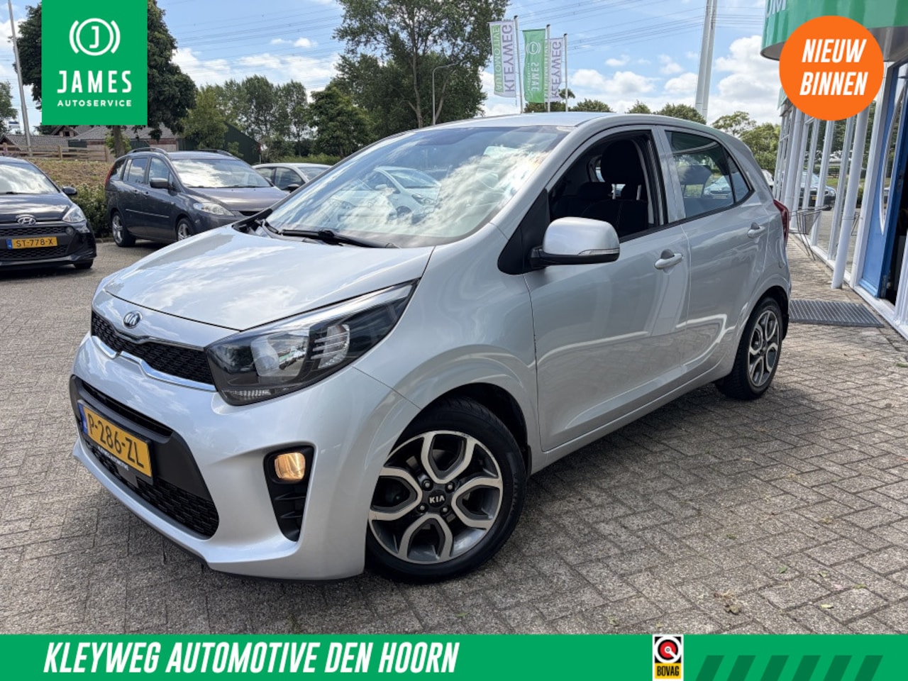 Kia Picanto - 1.2 CVVT DynamicLine 1.2 CVVT DynamicLine, Aut, Carplay, Camera, Stoel en Stuurverwar - AutoWereld.nl