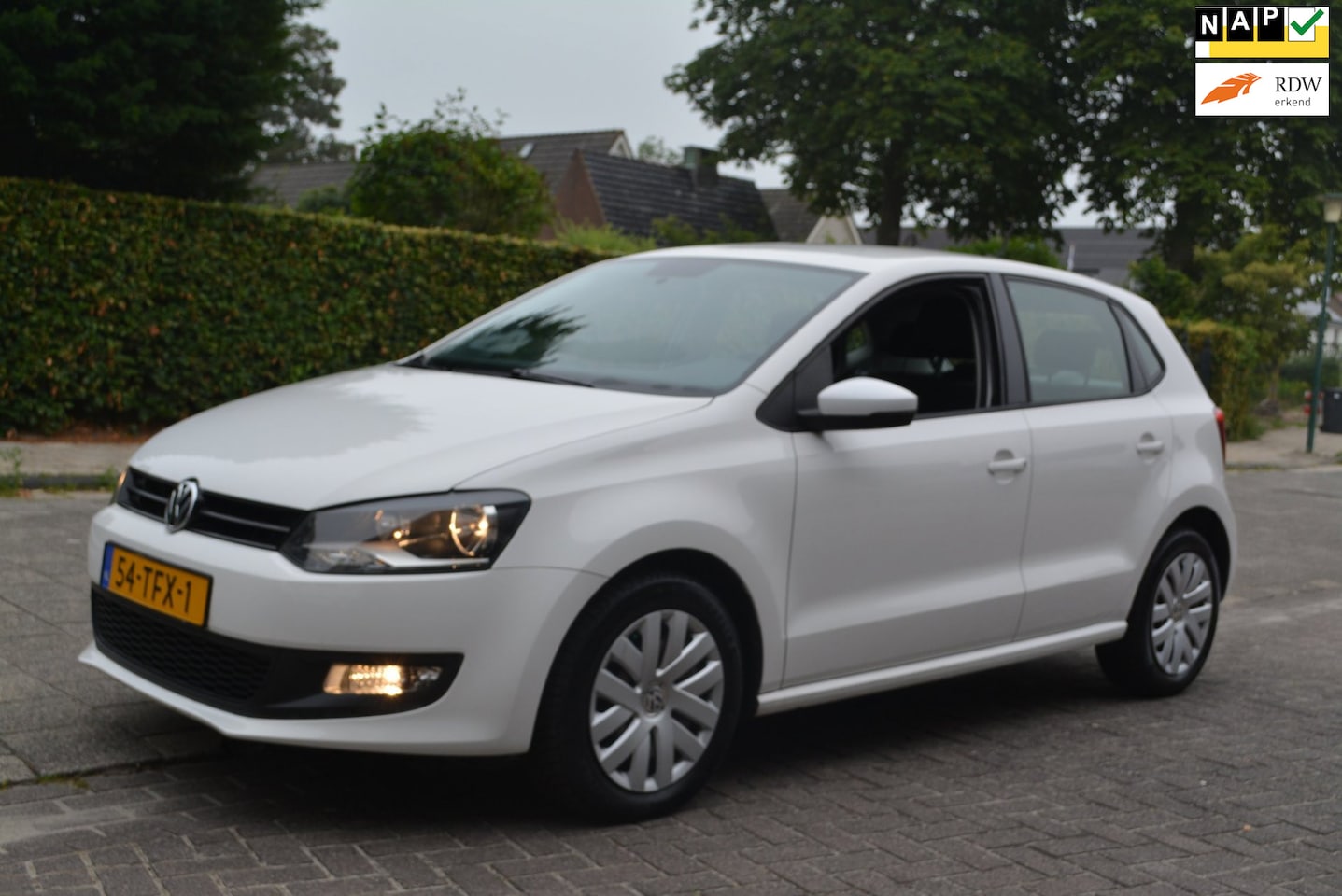 Volkswagen Polo - 1.6 TDI Comfortline 1.6 TDI Comfortline - AutoWereld.nl