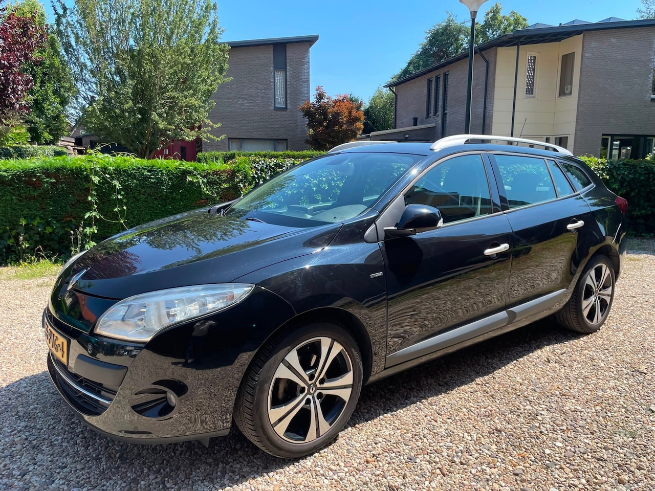 Renault Mégane Estate - 1.4 TCe BOSE 1.4 TCe Bose - AutoWereld.nl