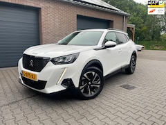 Peugeot 2008 - 1.2 PureTech Allure Pack ECC CARPLAY CAMERA NAVI 2021