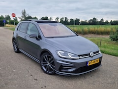 Volkswagen Golf - 1.5 TSI Highline Business R