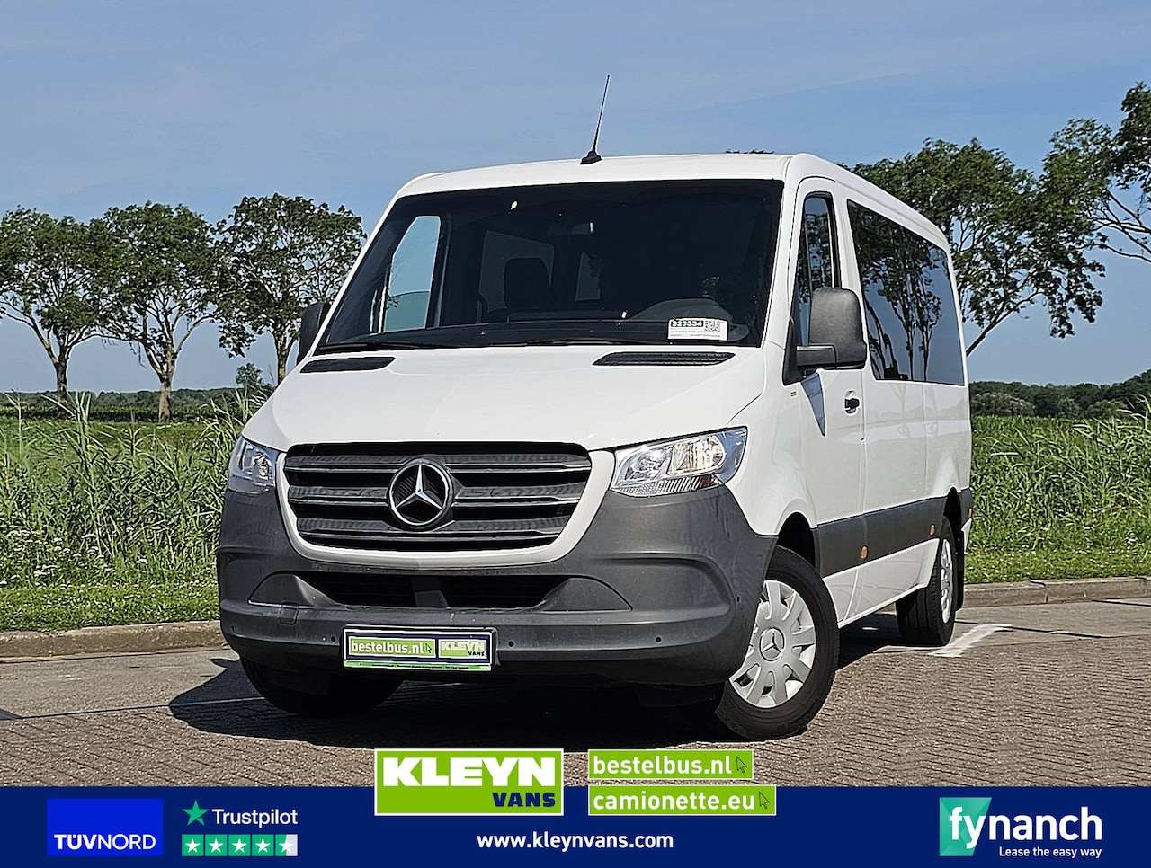 Mercedes-Benz Sprinter Tourer - 311 TOURER 9-Persoons - AutoWereld.nl