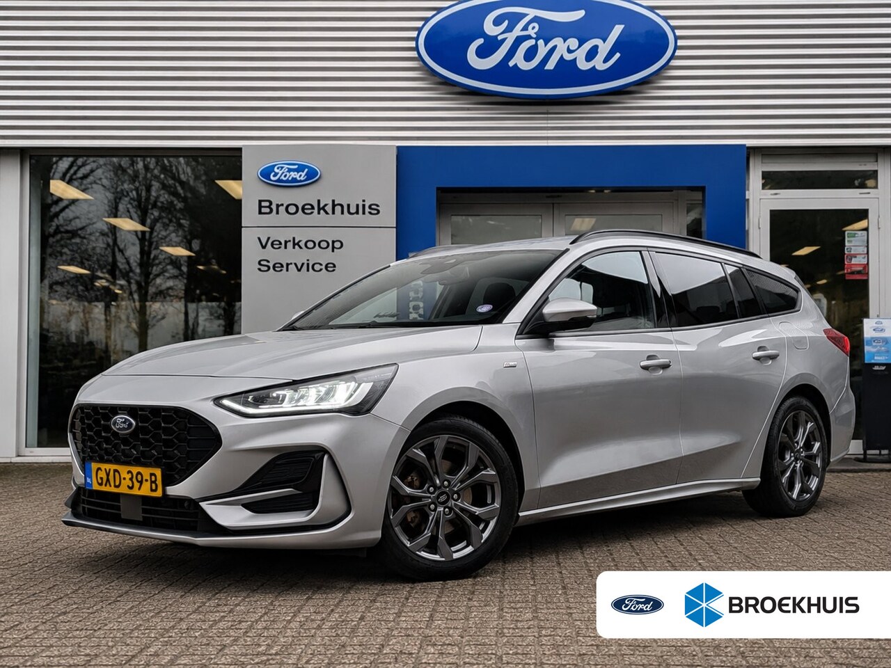 Ford Focus Wagon - 1.0EB Hybrid ST Line | NL-AUTO! | 1E EIGENAAR! | CRUISE | PARK SENS V+A | WINTERPACK | LED - AutoWereld.nl