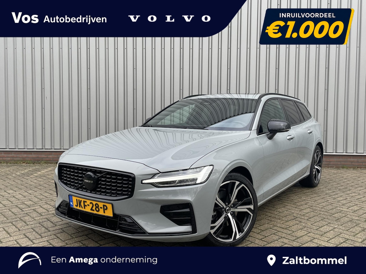 Volvo V60 - B4 Plus Dark l Schuif/kantel dak l - AutoWereld.nl