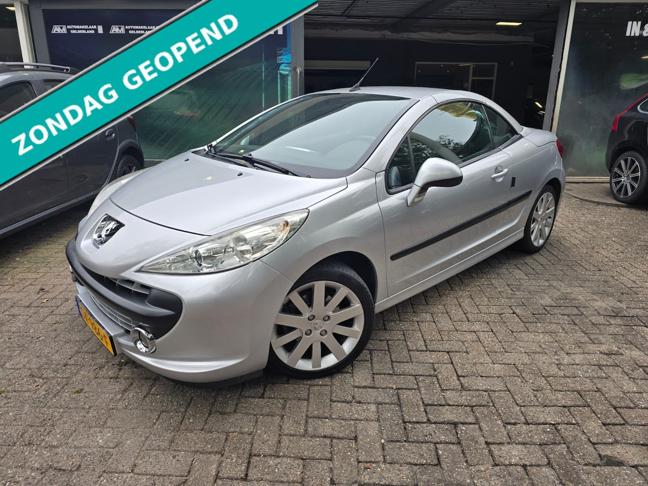Peugeot 207 CC - 1.6 VTi | AUTOMAAT | 2E EIGENAAR | 12MND GARANTIE | AIRCO | LMV | - AutoWereld.nl