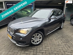 BMW X1 - SDrive18d Executive | 12MND GARANTIE | NW APK | AIRCO | NAVI | CAMERA | CRUISE |
