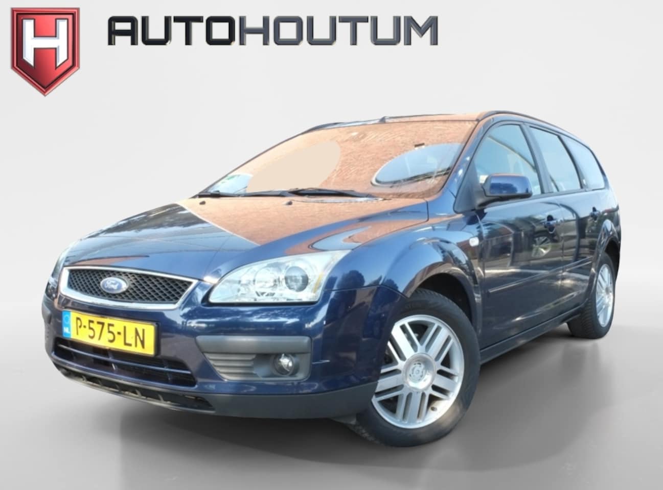 Ford Focus Wagon - 1.6-16V Ghia | Schuifdak | Parkeersensoren | Stoelverwarming - AutoWereld.nl