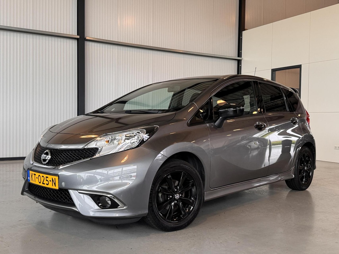 Nissan Note - 1.2 Black Edition 1.2 Black Edition - AutoWereld.nl