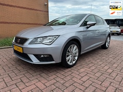 SEAT Leon - 1.5 TSI Xcellence Business Intense, Digitaal Dashboard, Apple Carplay, PDC V+A