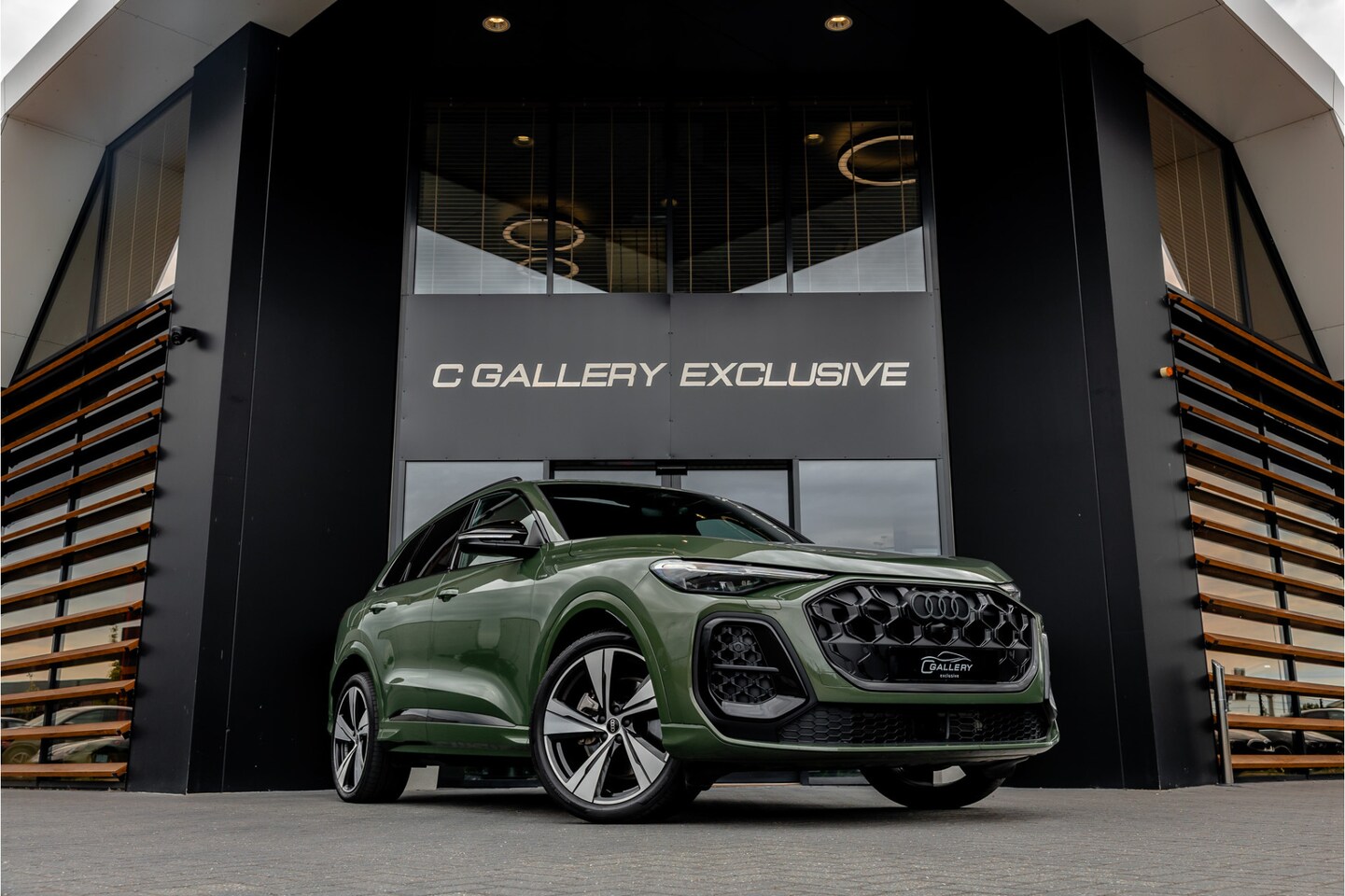 Audi Q5 - 2.0 TFSI e-hybrid quattro S edition - S Line | Panorama | Tech Plus | Passenger Display | - AutoWereld.nl