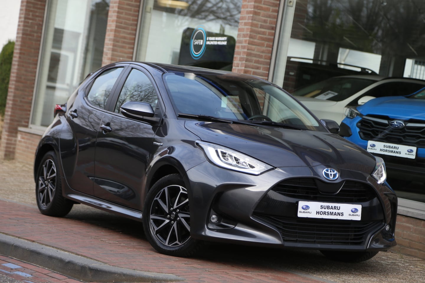 Toyota Yaris - 1.5 Hybrid Dynamic Navi CarPlay LED Camera ACC - AutoWereld.nl