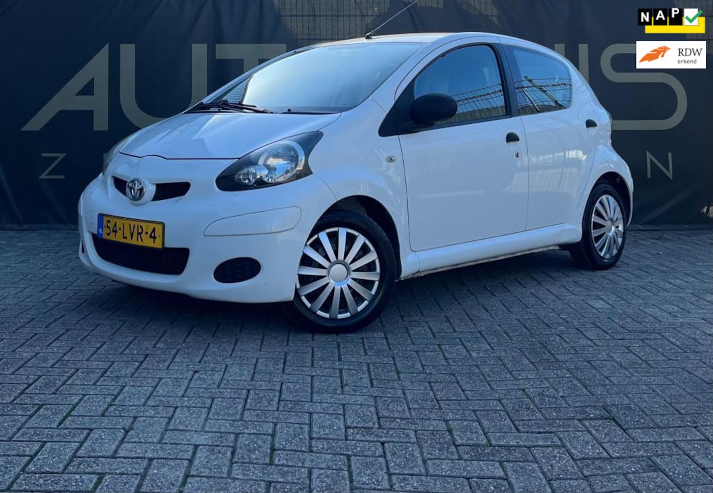 Toyota Aygo - 1.0-12V Access*Airco*4deurs*Radio/CD/AUX* - AutoWereld.nl