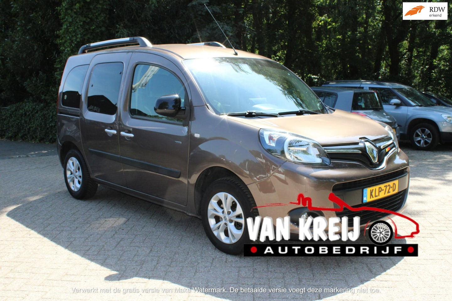 Renault Kangoo Family - 1.2 TCe Limited Start&Stop, Camera, Navi, Carplay, Pdc - AutoWereld.nl