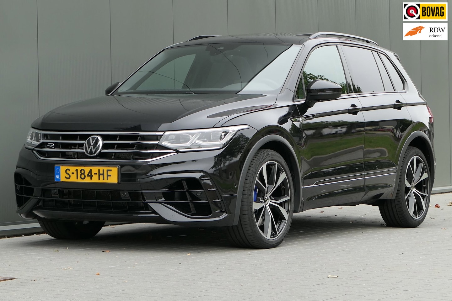 Volkswagen Tiguan - 2.0 TSI R 75 Edition 4Motion Pano ACC Q Carplay Keyless - AutoWereld.nl