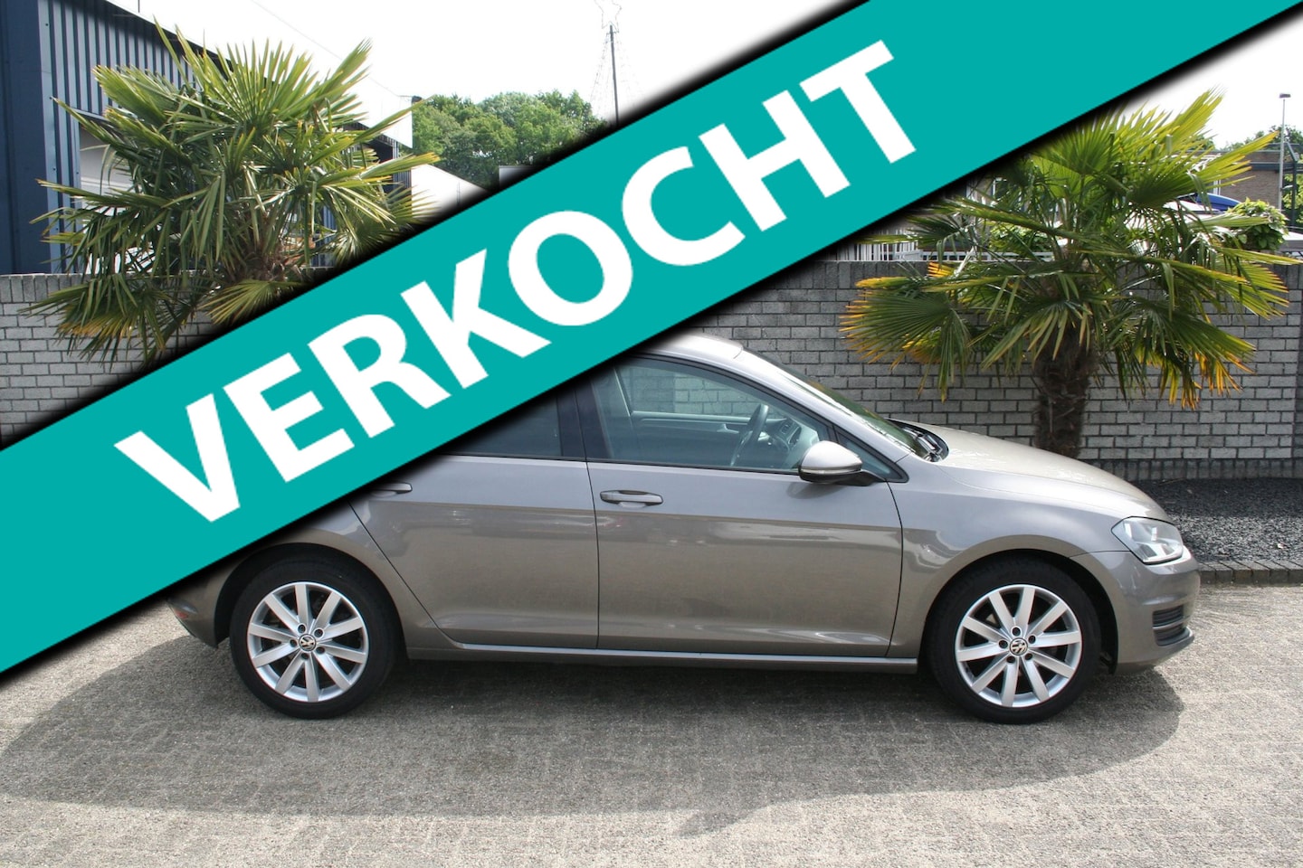Volkswagen Golf - 1.2 TSI airco / trekhaak