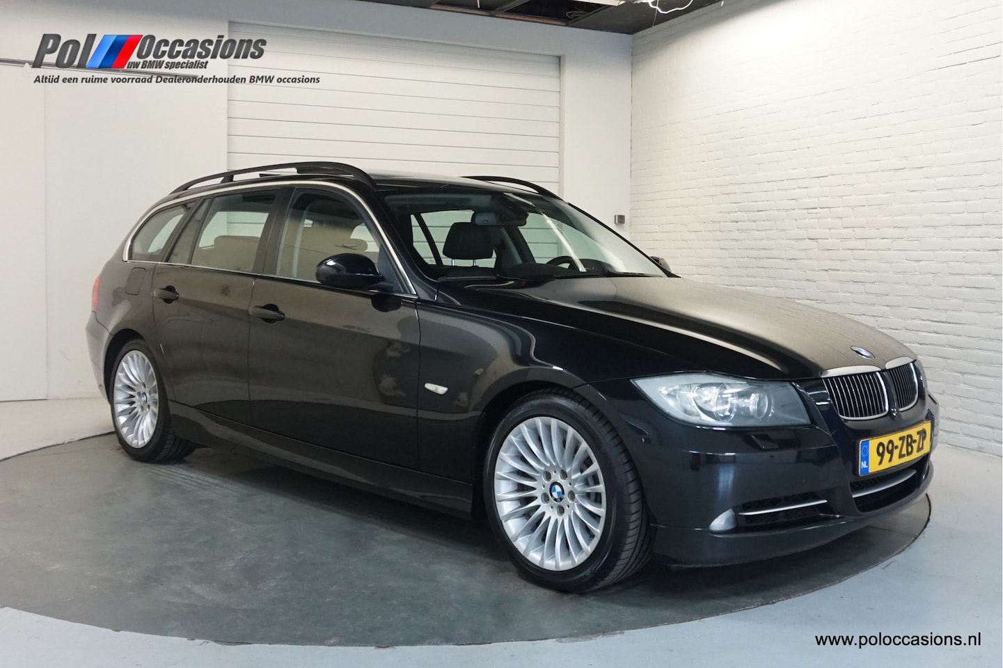 BMW 3-serie Touring - 335i High Exec Automaat | Sportinterieur | Leder | Panorama | NL - AutoWereld.nl