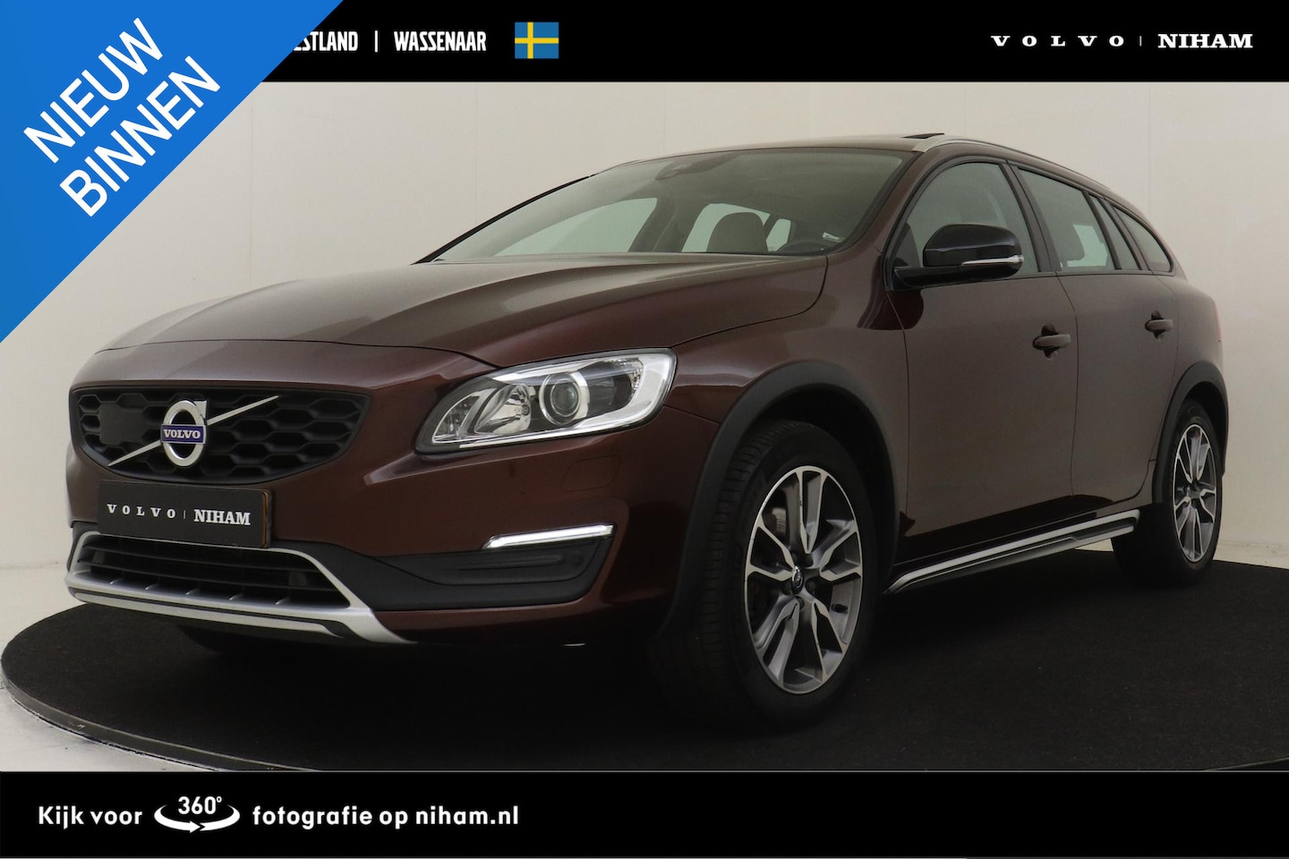 Volvo V60 Cross Country - T5 POLAR+ LUXURY -PANO.DAK|POWER-SEATS|ADAP.XENON|CAMERA|STANDKACHEL|PDC|KINDERZITJES|SENS - AutoWereld.nl