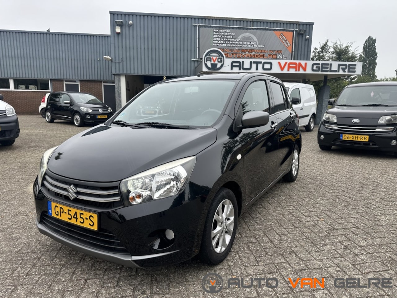 Suzuki Celerio - 1.0 Exclusive Zwart 5 Deurs Led Bluetooth - AutoWereld.nl
