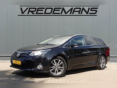 Toyota Avensis Wagon - 2.0 VVTi Dynamic Business