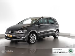 Volkswagen Golf Sportsvan - 1.5 TSI ACT Automaat Highline Edition trekhaak|led|nav|ErgoActiv|lmv17