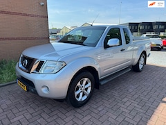 Nissan Navara - 2.5 dCi XE King Cab, 4x4, sperdifferentieel, Navigatie, Climatronic, Trekhaak,