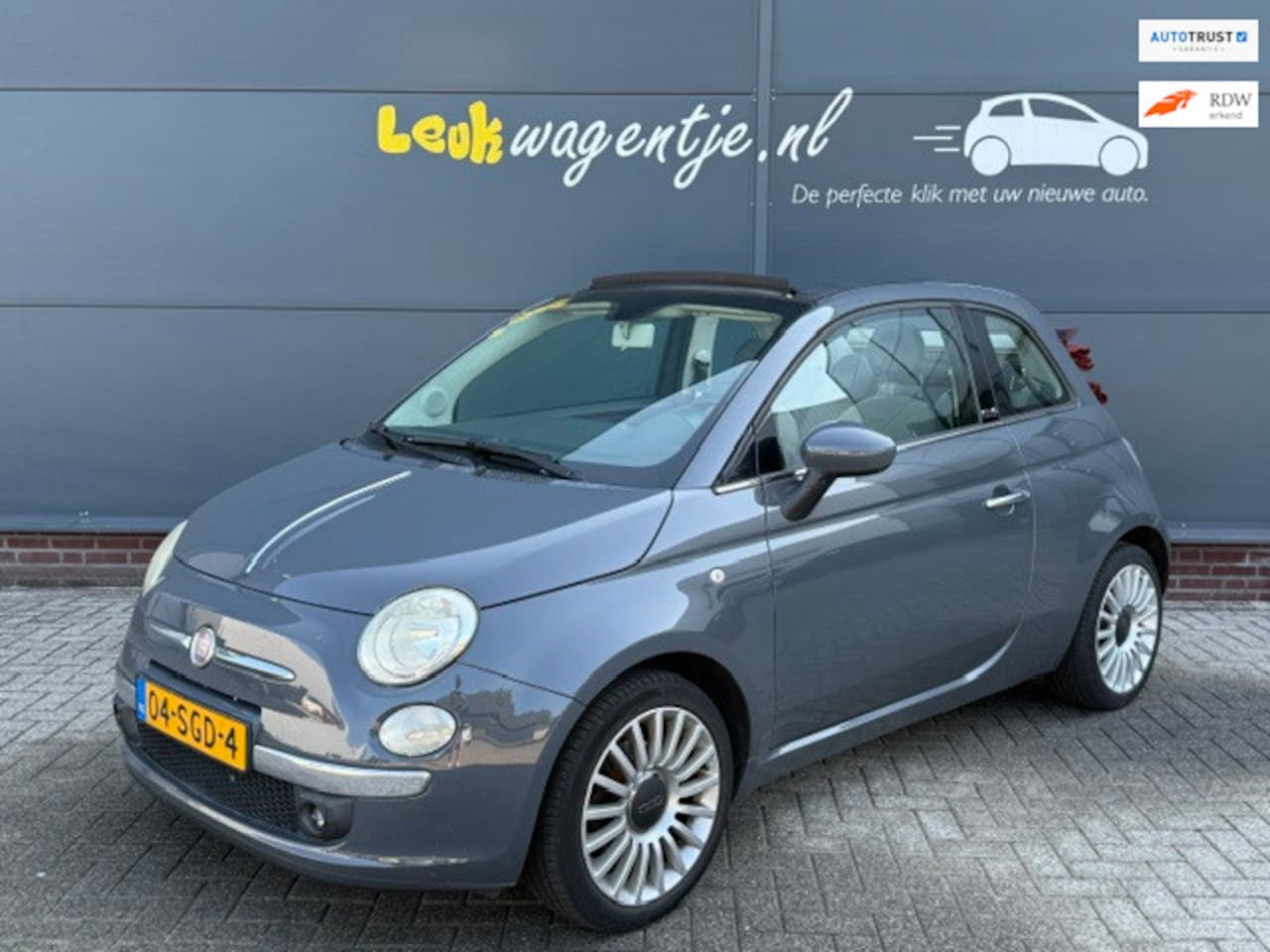 Fiat 500 C - 0.9 TwinAir Lounge Cabrio *airco *bluetooth *16" - AutoWereld.nl