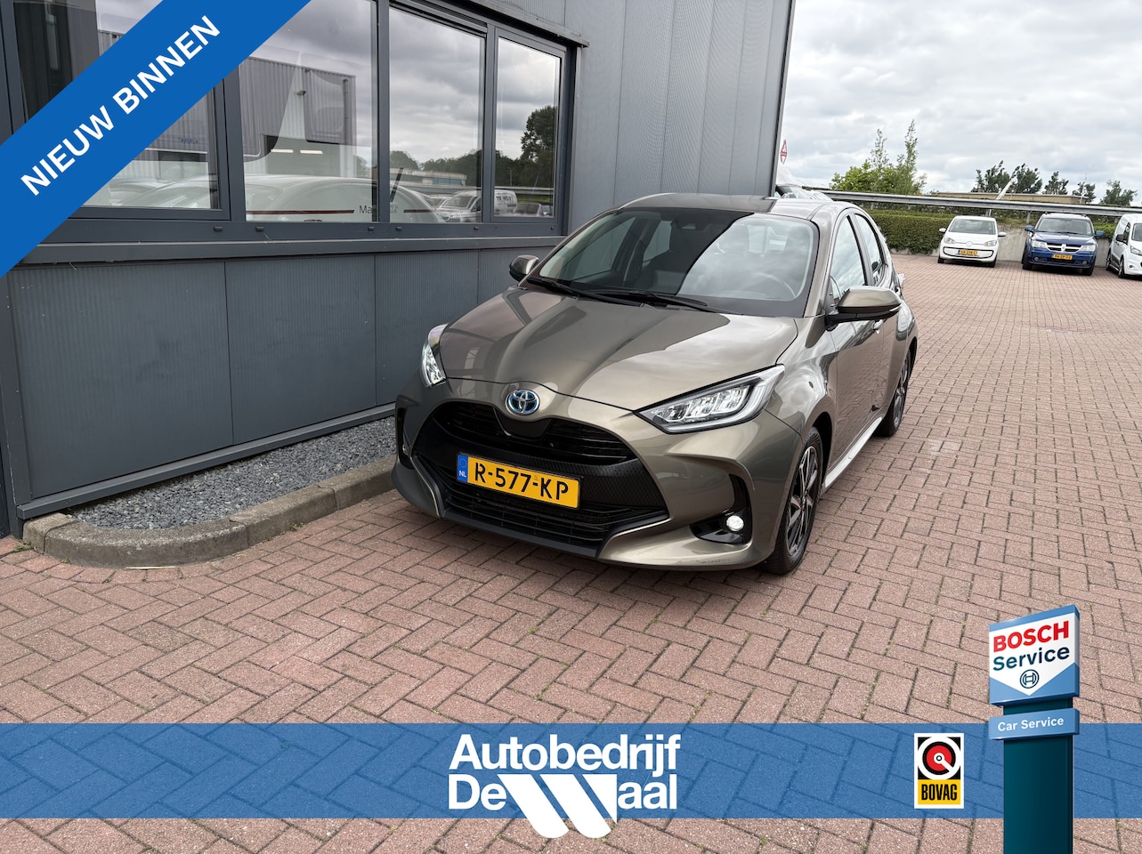 Toyota Yaris - 1.5 Hybrid Dynamic 5-drs. CAMERA/KEYLESS/NAVI/CARPLAY/16INCH - AutoWereld.nl