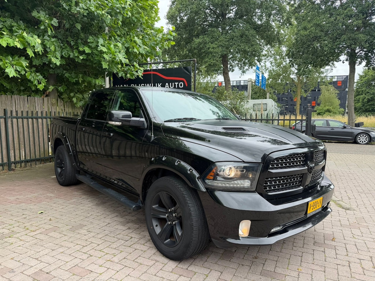Dodge Ram 1500 - 5.7 V8 4x4 Crew Cab 5'7 Sport Camera Dealer Ond - AutoWereld.nl