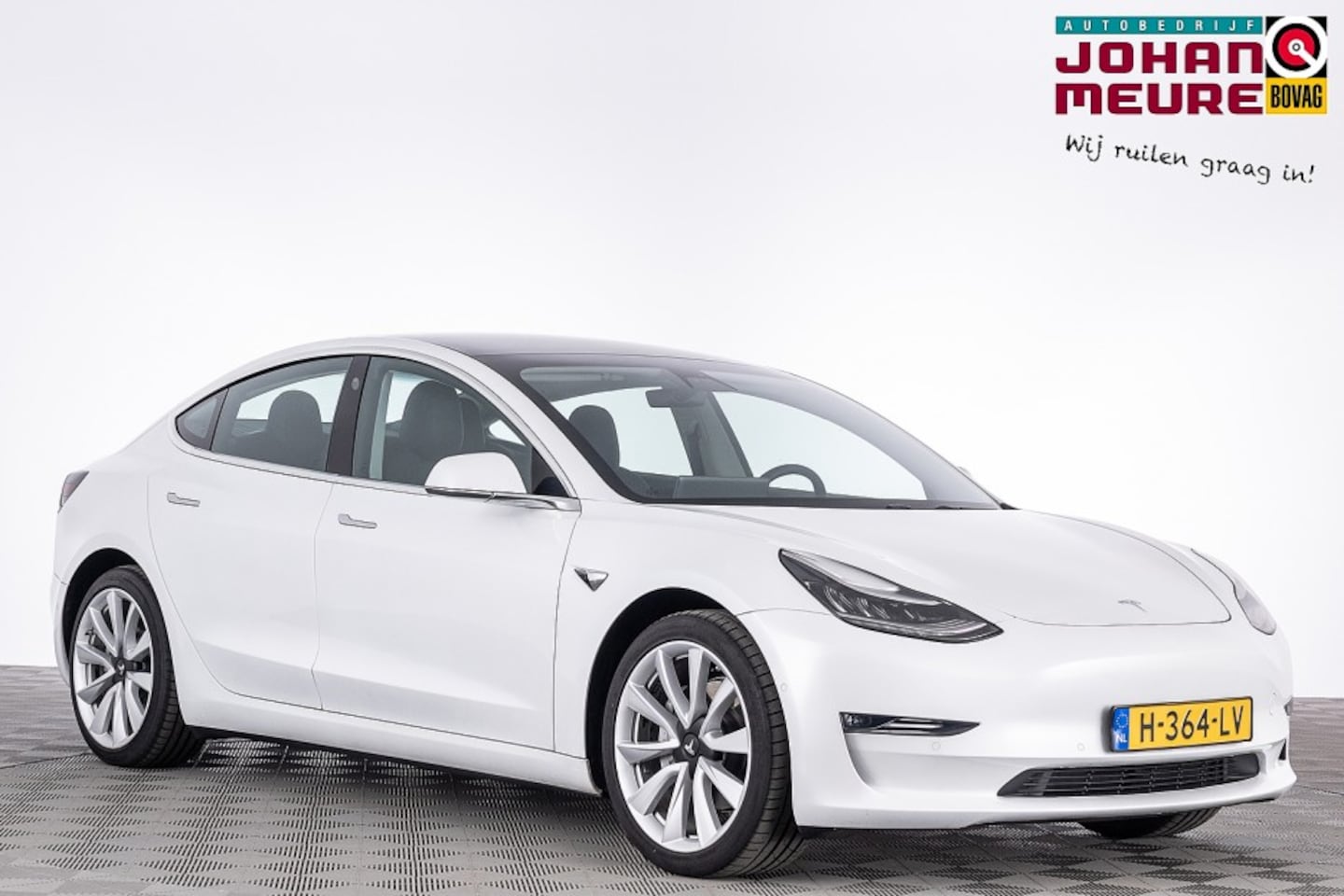 Tesla Model 3 - Long Range RWD Long Range AWD 75 kWh *SOH 99.5%* PANORAMADAK | LEDER - AutoWereld.nl