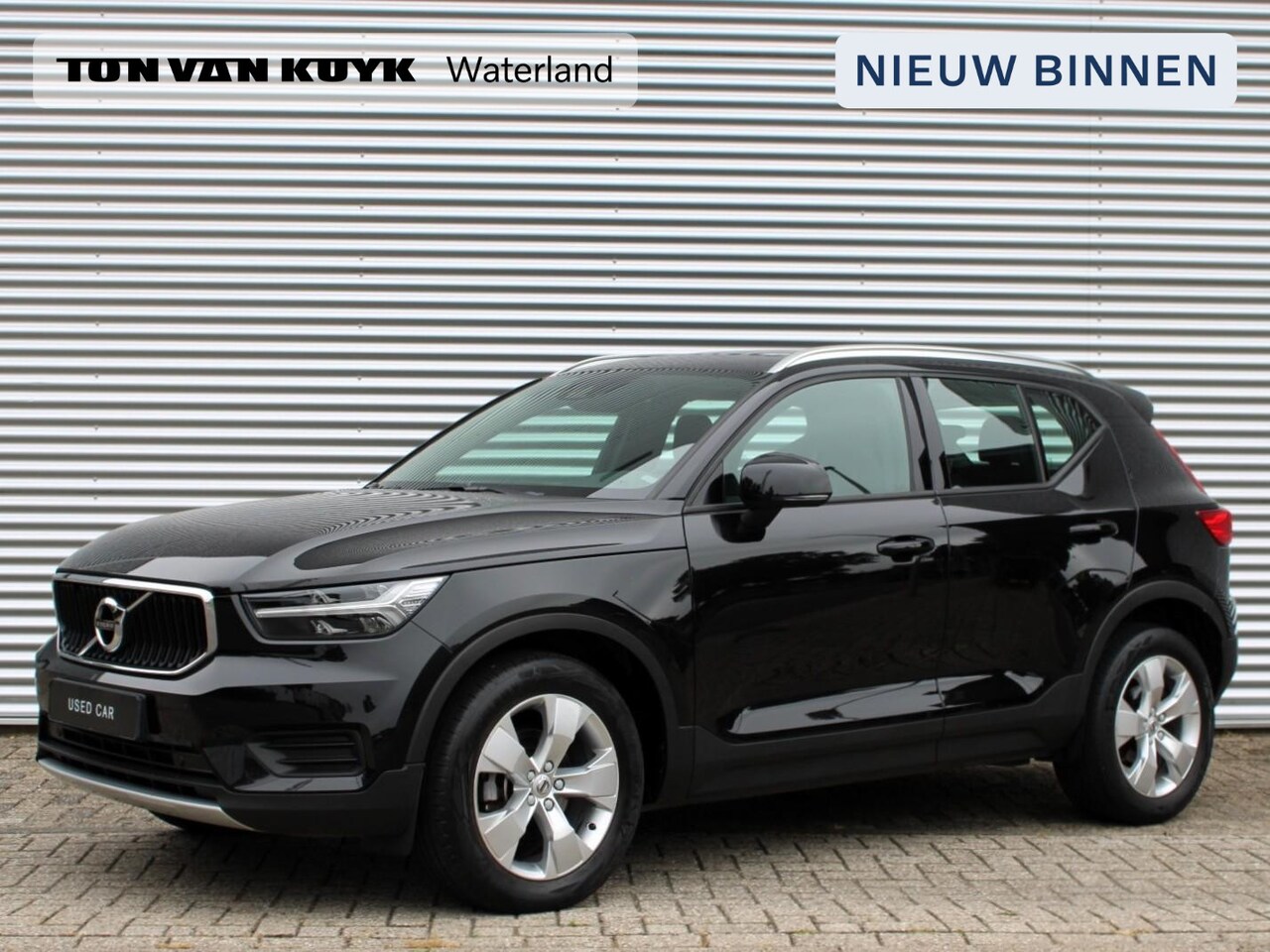Volvo XC40 - 1.5 T3 Momentum Pro Automaat / Panoramadak / Lederen interieur / Trekhaak - AutoWereld.nl