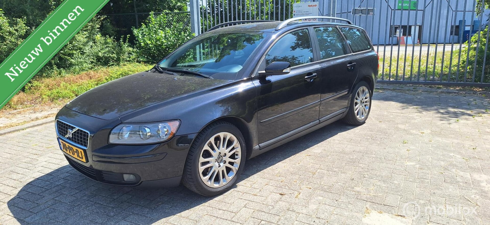 Volvo V50 - 2.4 2.4 - AutoWereld.nl