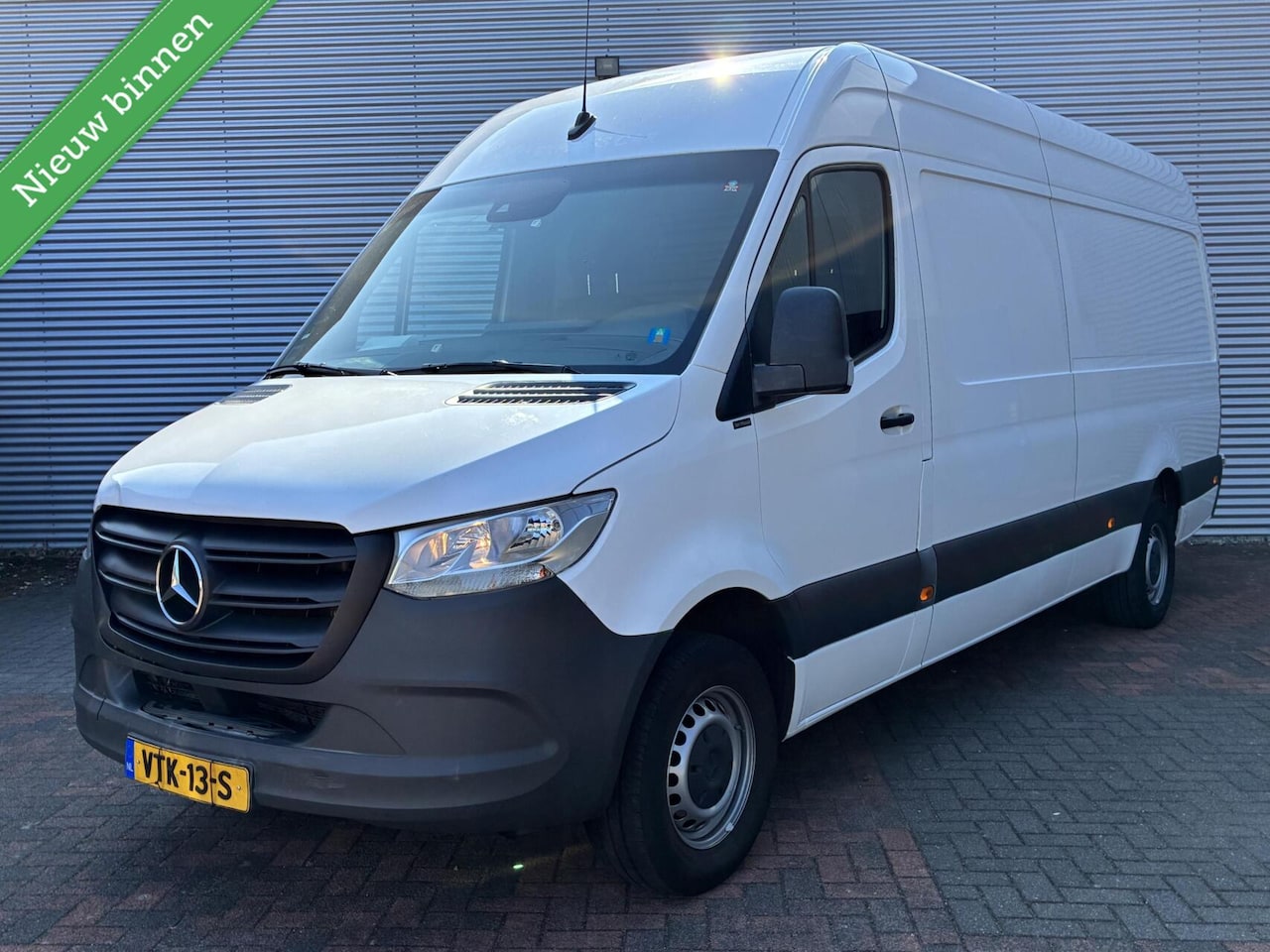 Mercedes-Benz Sprinter - bestel 317 1.9 CDI L3H3 RWD MAXI MAXI 2023 EERSTE EIGENAAR AIRCO NAVI CRUISE NIEUW MODEL - AutoWereld.nl