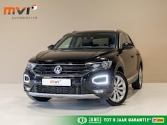 Volkswagen T-Roc - 1.5 TSI Sport 150pk / Stoelverwarming / Airco / Navigatie / Adaptieve cruise control / App