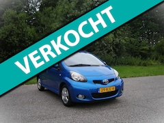 Toyota Aygo - 1.0-12V Dynamic Blue . 5 Drs . Airco . LMV . Elec ramen . eerste eigenaar