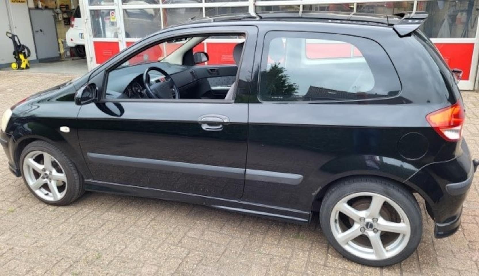 Hyundai Getz - 1.6i-16V GLS Sport Airco/Trekhaak - AutoWereld.nl
