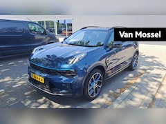 Lynk & Co 01 - 1.5 | Trekhaak 1800 KG | Panoramadak | Privacy Glass | Parkeercamera | Keyless |