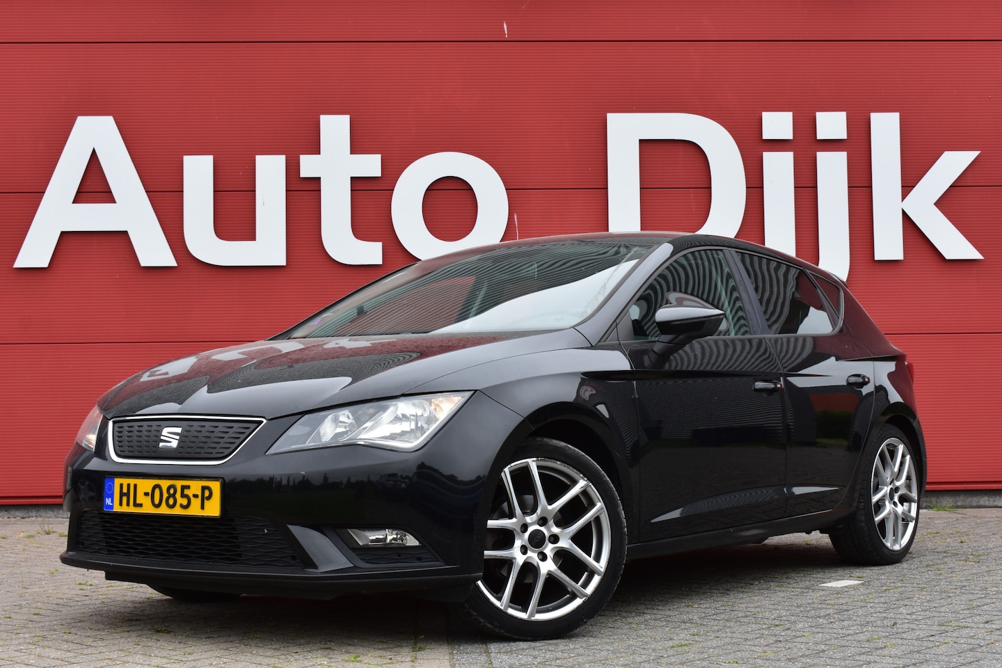 SEAT Leon - 1.0 EcoTSI Style Connect Navi | Trekhaak | Clima | Cruise | Bluetooth | PDC | LMV - AutoWereld.nl