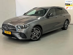 Mercedes-Benz E-klasse Estate - 300de / AMG / Pano / Burmester / Memory