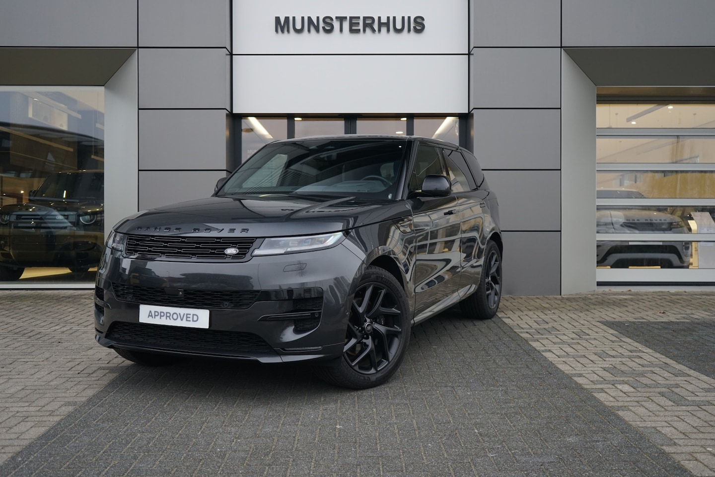 Land Rover Range Rover Sport - 3.0 D300 Dynamic SE | Elektrische trekhaak | Koelvak | Schuif/Kantel dak | Meridian | Hea - AutoWereld.nl
