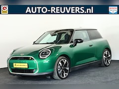 MINI Electric - 3-Deurs Cooper SE Favoured XL 54.2 kWh (Grote accu) HUD / Leder / Pano / H&K / ACC / 360 C