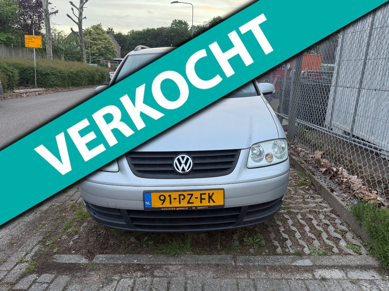 Volkswagen Touran - 1.6-16V FSI Athene 1.6-16V FSI Athene - AutoWereld.nl