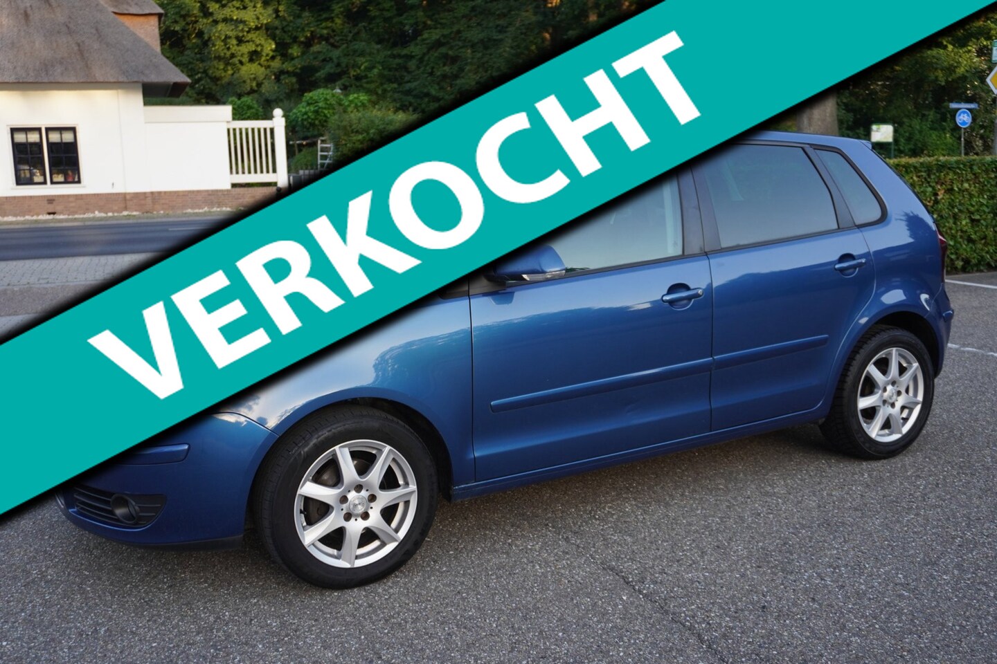 Volkswagen Polo - 1.2-12V Trendline 5Drs Airco Cruise Lm Velgen Trekhaak - AutoWereld.nl