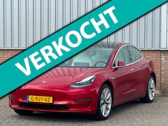 Tesla Model 3 - Long Range AWD Full Self Drive/ Wit leder